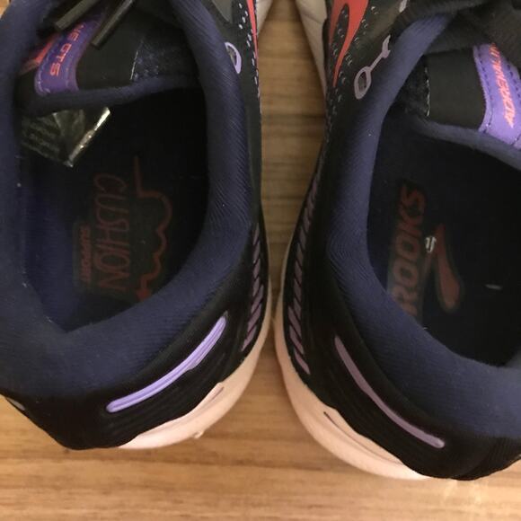 Brooks Women's Running Shoes - Black and Purple - Picture 5 of 7